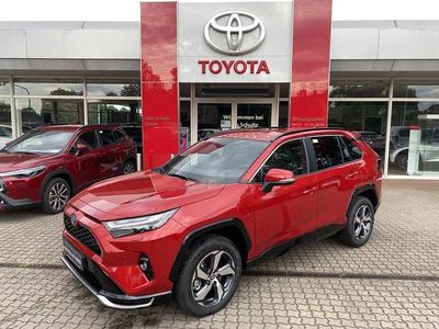 Karminarot metallic Gebraucht 2025 Toyota RAV4 Hybrid SUV | 53.990 € (Etwas zu teuer)