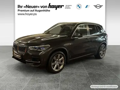 Gebraucht BMW X5 Sport Line 340 PS (250 kW) 2022 Sophistograu brillanteffekt SUV