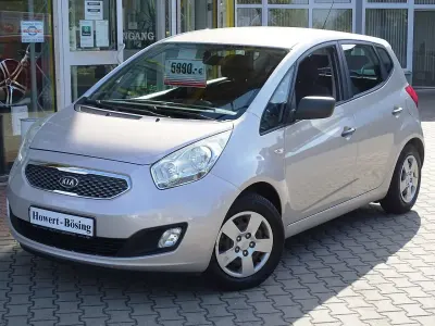 Gebraucht Kia Venga 90 PS (66 kW) 2010 Champagnersilber met. Kleinwagen