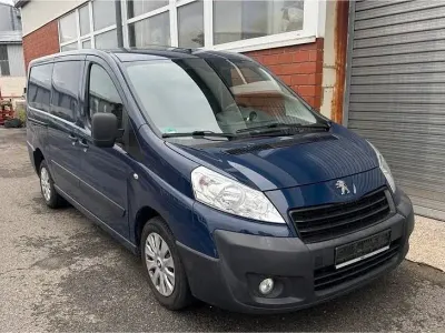 Gebraucht Peugeot Expert 120 PS (88 kW) 2016 Blau Van