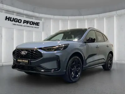 Neu Ford Kuga 242 PS (177 kW) 2026 Blau SUV