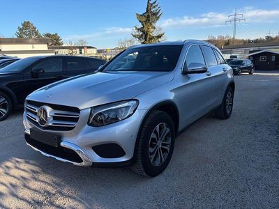Gebraucht Mercedes GLC220 AMG line 170 PS (125 kW) 2016 Silber SUV