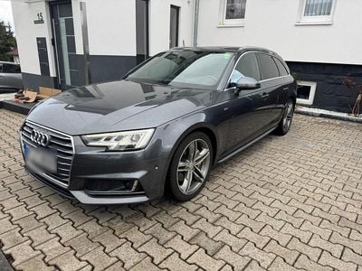 Gebraucht Audi A4 Ambiente 190 PS (139 kW) 2015 Grau Kombi