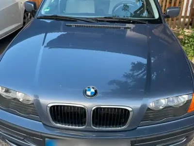 Gebraucht BMW 318 118 PS (86 kW) 1999 Blau Limousine