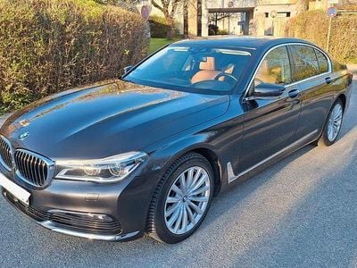 Used BMW 730 Performance 265 HP (194 kW) 2018 Black Sedan