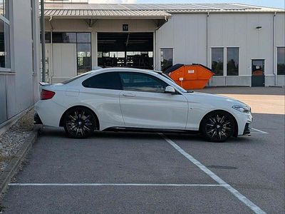 Weiß Gebraucht 2014 BMW 220 M Performance Coupé | 16.500 € (Fairer Preis)