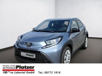 Neu Toyota Aygo X Business Edition 72 PS (52 kW) 2025 Grau SUV