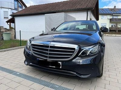 Gebraucht Mercedes E220 194 PS (142 kW) 2017 Schwarz Limousine