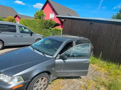 Gebraucht Volvo V40 136 PS (100 kW) 2003 Grau Kombi