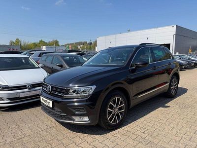 Usado VW Tiguan Comfortline 150 HP (110 kW) 2017 Preto SUV