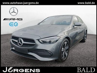 Gebraucht Mercedes C180 Avantgarde 170 PS (125 kW) 2024 Selenite grey metallic Limousine