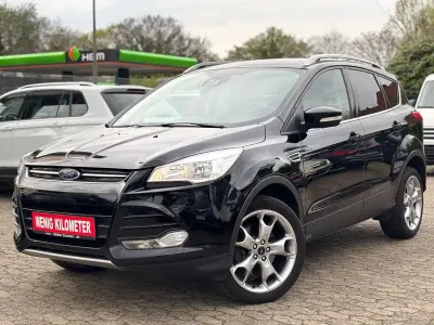 Gebraucht Ford Kuga Titanium 179 PS (131 kW) 2015 Schwarz SUV