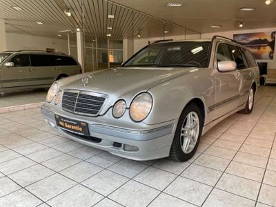 Mercedes E320