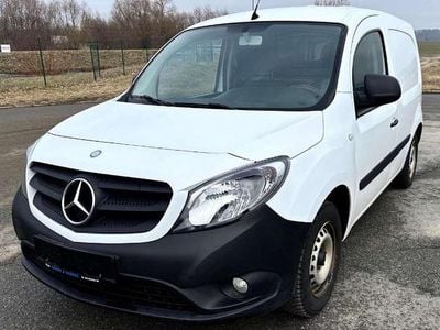 Mercedes Citan 109