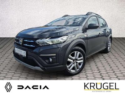 Usata Dacia Sandero Comfort 91 CV (66 kW) 2021 Grigio Utilitaria