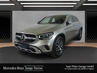 Gebraucht Mercedes GLC300e 211 PS (155 kW) 2021 Mojavesilber SUV