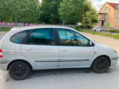 Gebraucht Renault Scénic 2003 Silber Van / Kleinbus
