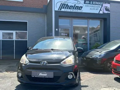 Gebraucht Hyundai i10 YES! 87 PS (63 kW) 2015 Schwarz Kleinwagen