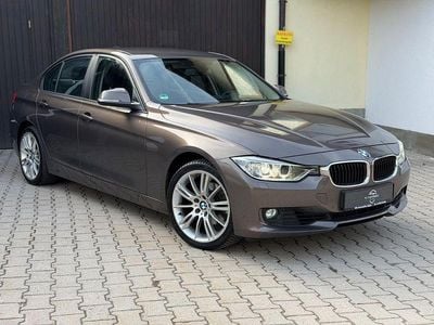 Gebraucht BMW 320 Comfort Edition 184 PS (135 kW) 2012 Braun Limousine