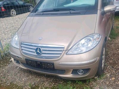 Mercedes A180