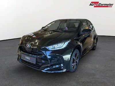 Neu Toyota Yaris Hybrid 116 PS (85 kW) 2025 Black mica / ink Limousine