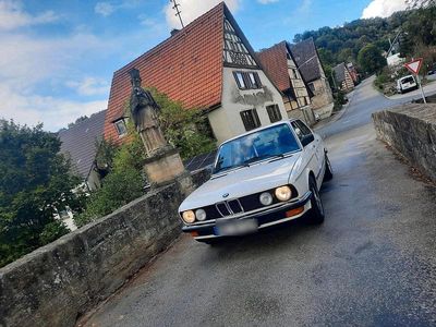 Usata BMW 518 105 CV (77 kW) 1987 Bianco Berlina