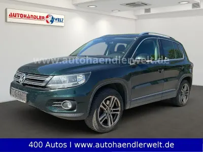 Gebraucht VW Tiguan LOUNGE 140 PS (102 kW) 2014 Dunkelgrün SUV