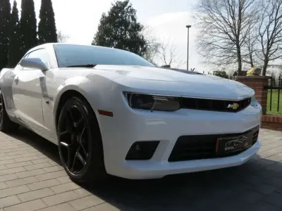Gebraucht Chevrolet Camaro SS 405 PS (297 kW) 2015 Weiß Coupé