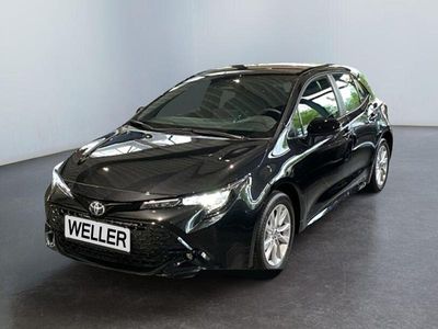 Neu Toyota Corolla Comfort 140 PS (102 kW) 2025 Schneeweiß Limousine