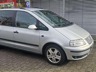 VW Sharan