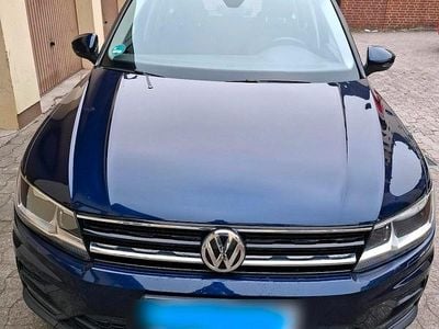 Blau Gebraucht 2020 VW Tiguan SUV | 17.900 € (Superpreis)