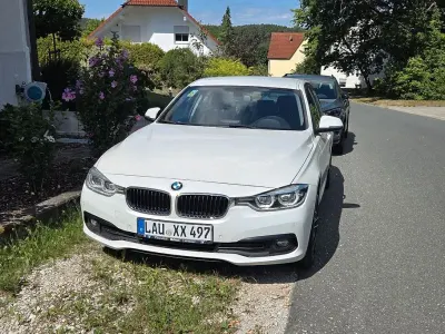 Gebraucht BMW 318 Performance 150 PS (110 kW) 2015 Weiß Limousine