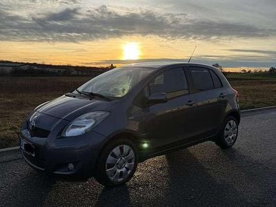 Gebraucht Toyota Yaris Executive 101 PS (74 kW) 2008 Kleinwagen
