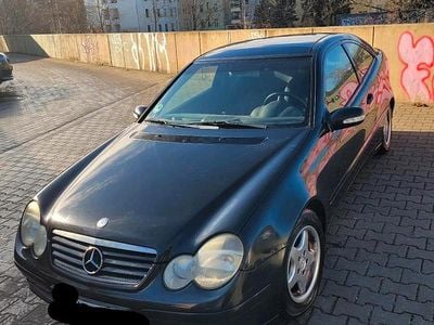 Mercedes C180