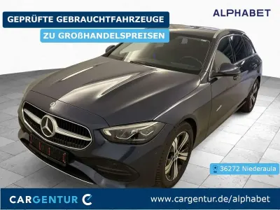 Gebraucht Mercedes C200 Avantgarde 163 PS (119 kW) 2023 Blau Kombi
