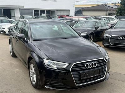 Używany Audi A3 Comfort 150 KM (110 kW) 2017 Czarny Sedan/Limuzyna