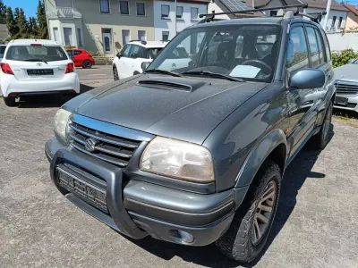 Usata Suzuki Grand Vitara Comfort 109 CV (80 kW) 2004 Grigio SUV