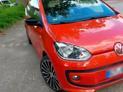 Gebraucht VW up! Edition 75 PS (55 kW) 2014 Rot Kleinwagen
