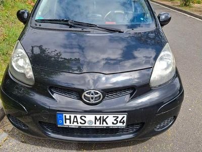 Gebraucht Toyota Aygo City 68 PS (50 kW) 2011 Schwarz Kleinwagen