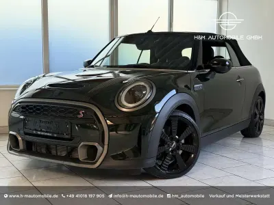 Gebraucht Mini Cooper S Cabriolet 178 PS (130 kW) 2023 Rebel green Cabrio