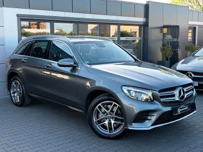 Używany Mercedes GLC250 AMG 211 KM (155 kW) 2018 Szary SUV