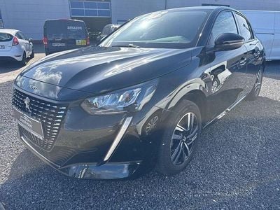 Gebraucht Peugeot 208 Allure 101 PS (74 kW) 2022 Lackierung schwarz perla nera/ Kleinwagen
