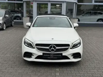 Gebraucht Mercedes C220 AMG line 194 PS (142 kW) 2019 Weiß Cabrio