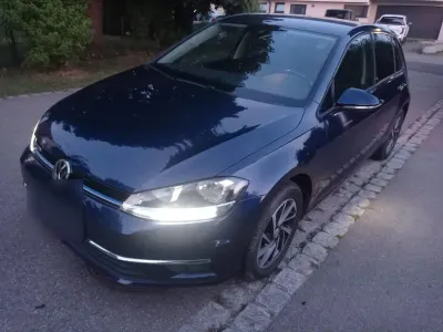 Gebraucht VW Golf VII Sound 116 PS (85 kW) 2017 Blau Limousine