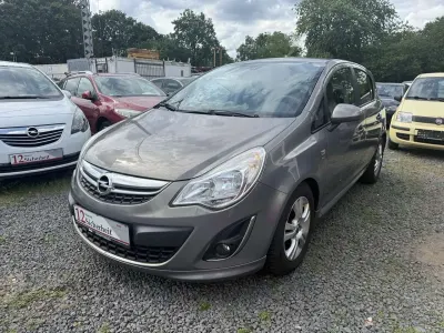 Gebraucht Opel Corsa OPC 101 PS (74 kW) 2011 Muskatgrau/muskat braun(m2) Kleinwagen