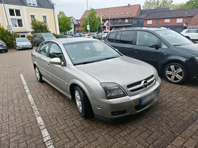 Gebraucht Opel Vectra GTS 122 PS (89 kW) 2003 Gold Limousine