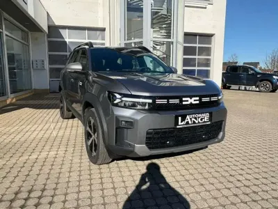 Neu Dacia Bigster Journey 140 PS (102 kW) 2026 Grau SUV