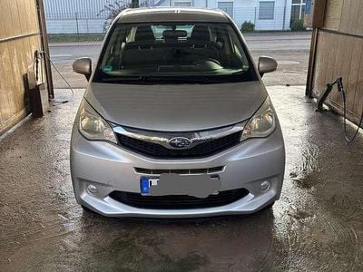 Gebraucht Subaru Trezia Active 90 PS (66 kW) 2013 Silber Kleinwagen