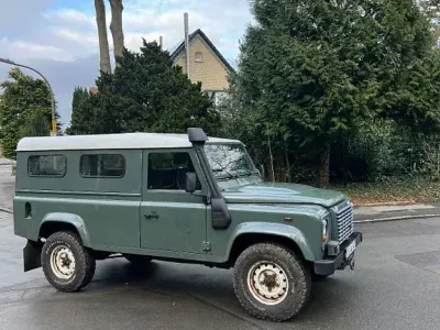 Second-hand Land Rover Defender 122 CP (89 kW) 2012 Break