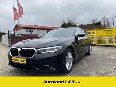 Gebraucht BMW 520 Performance 190 PS (139 kW) 2021 Schwarz ii/bonnet fluid black Kombi